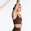 Soutien-gorge croisé dans le dos, maintien moyen et toucher léger Soutien-gorge croisé dans le dos, maintien moyen et toucher léger