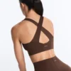 Soutien-gorge croisé dans le dos, maintien moyen et toucher léger Soutien-gorge croisé dans le dos, maintien moyen et toucher léger