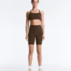 Soutien-gorge de sport Comfortlux à maintien léger avec bretelles croisées Soutien-gorge de sport Comfortlux à maintien léger avec bretelles croisées