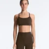 Soutien-gorge de sport Comfortlux à maintien léger avec bretelles croisées Soutien-gorge de sport Comfortlux à maintien léger avec bretelles croisées