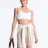 Soutien-gorge de sport Comfortlux à maintien léger avec bretelles croisées Soutien-gorge de sport Comfortlux à maintien léger avec bretelles croisées
