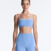 Soutien-gorge de sport Comfortlux à maintien léger avec passepoil Soutien-gorge de sport Comfortlux à maintien léger avec passepoil