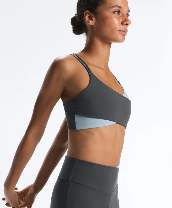 Soutien-gorge de sport Comfortlux à maintien moyen Soutien-gorge de sport Comfortlux à maintien moyen