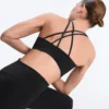 Soutien-gorge de sport Comfortlux à maintien moyen avec bonnets Soutien-gorge de sport Comfortlux à maintien moyen avec bonnets