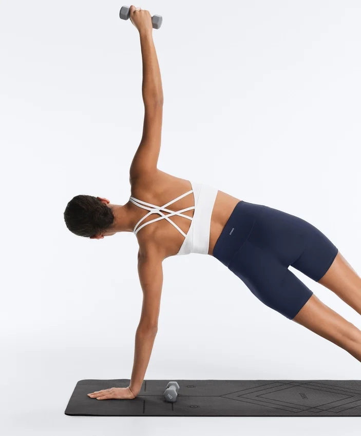 Soutien-gorge de sport Comfortlux à maintien moyen avec bonnets Soutien-gorge de sport Comfortlux à maintien moyen avec bonnets