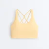 Soutien-gorge de sport Comfortlux à maintien moyen avec bonnets Soutien-gorge de sport Comfortlux à maintien moyen avec bonnets