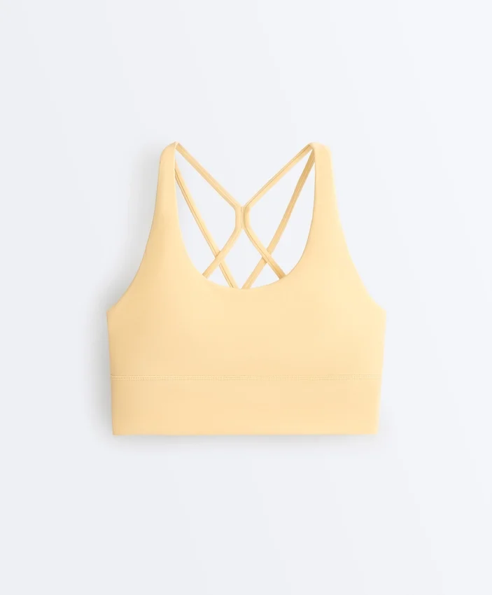 Soutien-gorge de sport Comfortlux à maintien moyen avec bonnets Soutien-gorge de sport Comfortlux à maintien moyen avec bonnets