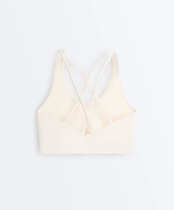 Soutien-gorge de sport Comfortlux à maintien moyen avec bonnets Soutien-gorge de sport Comfortlux à maintien moyen avec bonnets