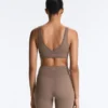 Soutien-gorge de sport Comfortlux à maintien moyen avec ourlet ajouré Soutien-gorge de sport Comfortlux à maintien moyen avec ourlet ajouré