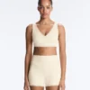 Soutien-gorge de sport Comfortlux à maintien moyen avec ourlet ajouré Soutien-gorge de sport Comfortlux à maintien moyen avec ourlet ajouré