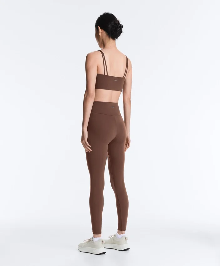 Soutien-gorge de sport Comfortlux à soutien moyen et plissé Soutien-gorge de sport Comfortlux à soutien moyen et plissé