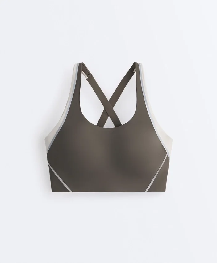 Soutien-gorge de sport compressif à maintien ferme et détails réfléchissants Soutien-gorge de sport compressif à maintien ferme et détails réfléchissants