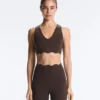 Soutien-gorge de sport compressif à maintien moyen et motif ondulé Soutien-gorge de sport compressif à maintien moyen et motif ondulé