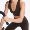 Soutien-gorge de sport compressif à maintien moyen et motif ondulé Soutien-gorge de sport compressif à maintien moyen et motif ondulé