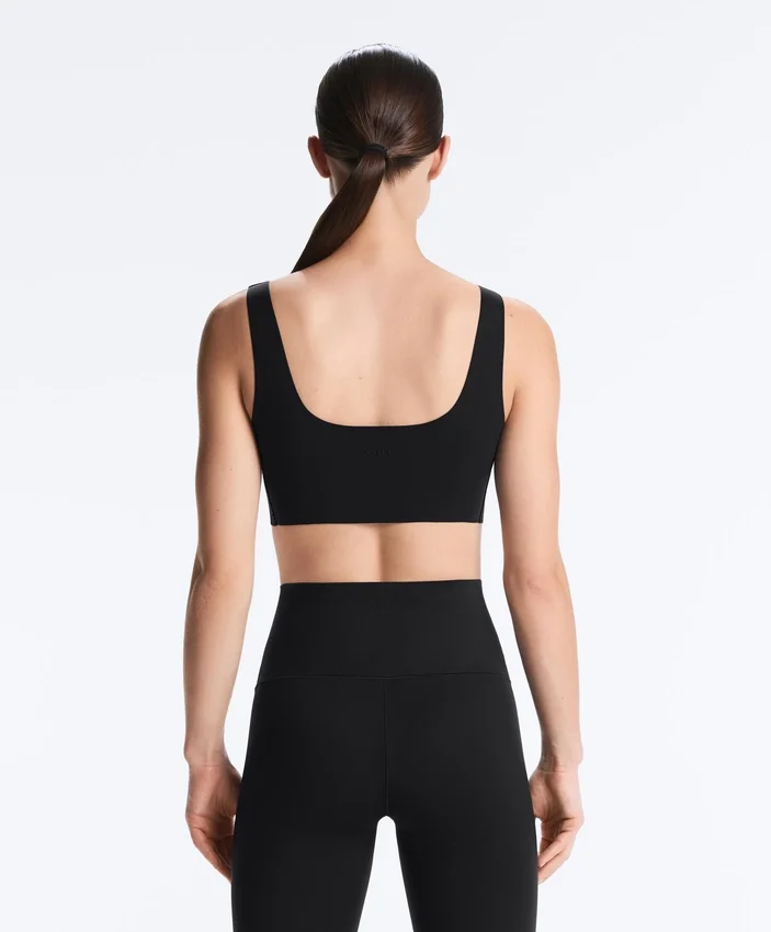 Soutien-gorge de sport Perfect-Adapt à maintien moyen avec bonnets Soutien-gorge de sport Perfect-Adapt à maintien moyen avec bonnets