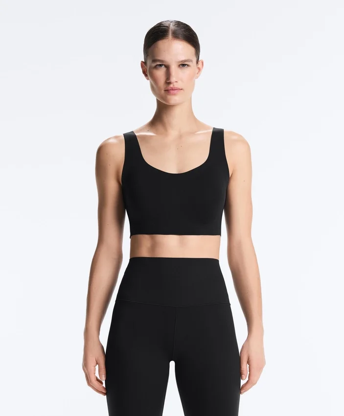 Soutien-gorge de sport Perfect-Adapt à maintien moyen avec bonnets Soutien-gorge de sport Perfect-Adapt à maintien moyen avec bonnets