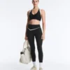 Soutien-gorge de sport Perfect-Adapt à maintien moyen et contrasté Soutien-gorge de sport Perfect-Adapt à maintien moyen et contrasté
