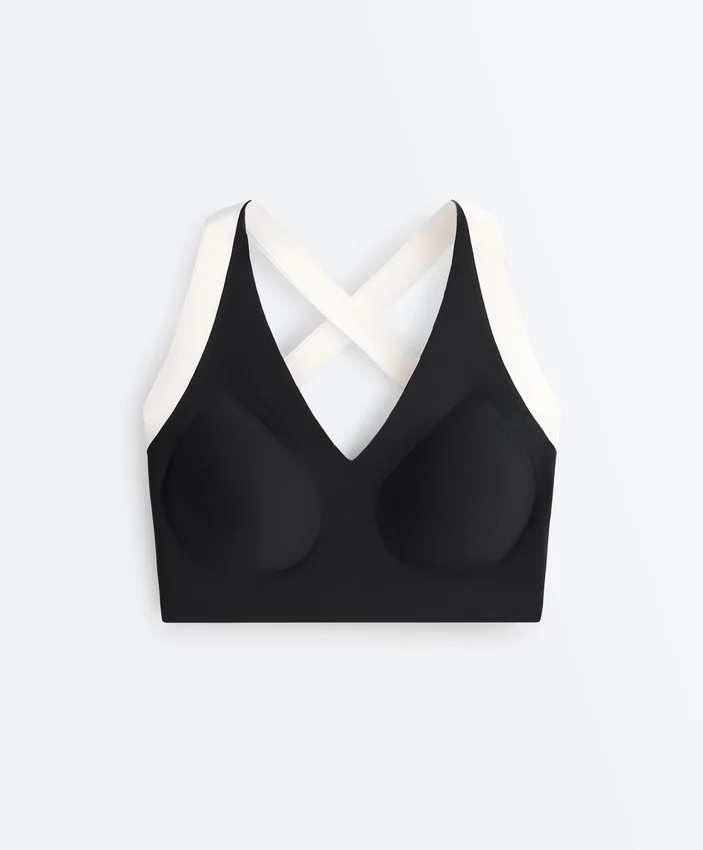 Soutien-gorge de sport Perfect-Adapt à maintien moyen et contrasté Soutien-gorge de sport Perfect-Adapt à maintien moyen et contrasté