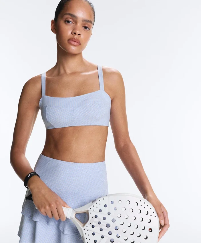 Soutien-gorge de sport à rayures droites et maintien moyen Soutien-gorge de sport à rayures droites et maintien moyen