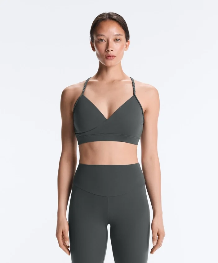 Soutien-gorge de sport tressé Comfortlux à maintien moyen Soutien-gorge de sport tressé Comfortlux à maintien moyen