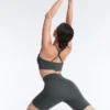 Soutien-gorge de sport tressé Comfortlux à maintien moyen Soutien-gorge de sport tressé Comfortlux à maintien moyen