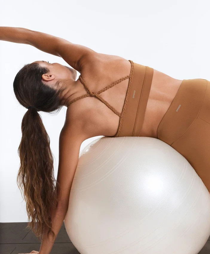 Soutien-gorge de sport tressé Comfortlux à maintien moyen Soutien-gorge de sport tressé Comfortlux à maintien moyen