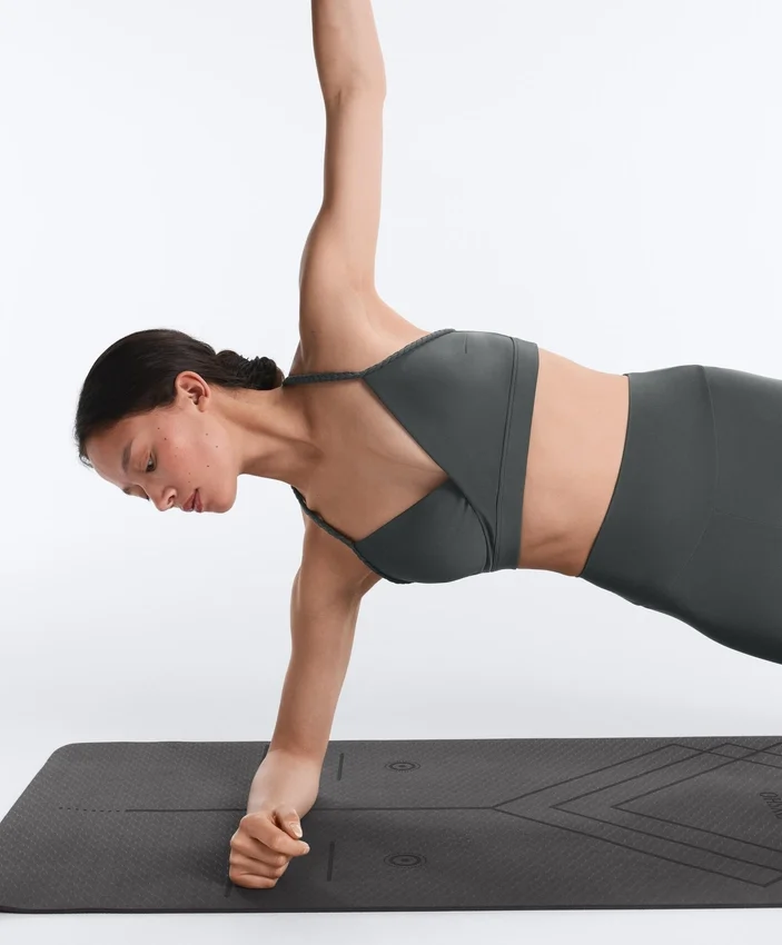 Soutien-gorge de sport tressé Comfortlux à maintien moyen Soutien-gorge de sport tressé Comfortlux à maintien moyen
