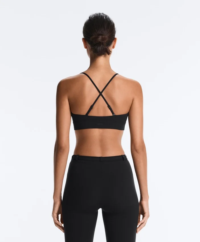 Soutien-gorge de sport triangle Comfortlux à maintien léger Soutien-gorge de sport triangle Comfortlux à maintien léger
