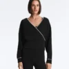 Sweat-shirt croisé avec passepoil contrasté et modal Sweat-shirt croisé avec passepoil contrasté et modal