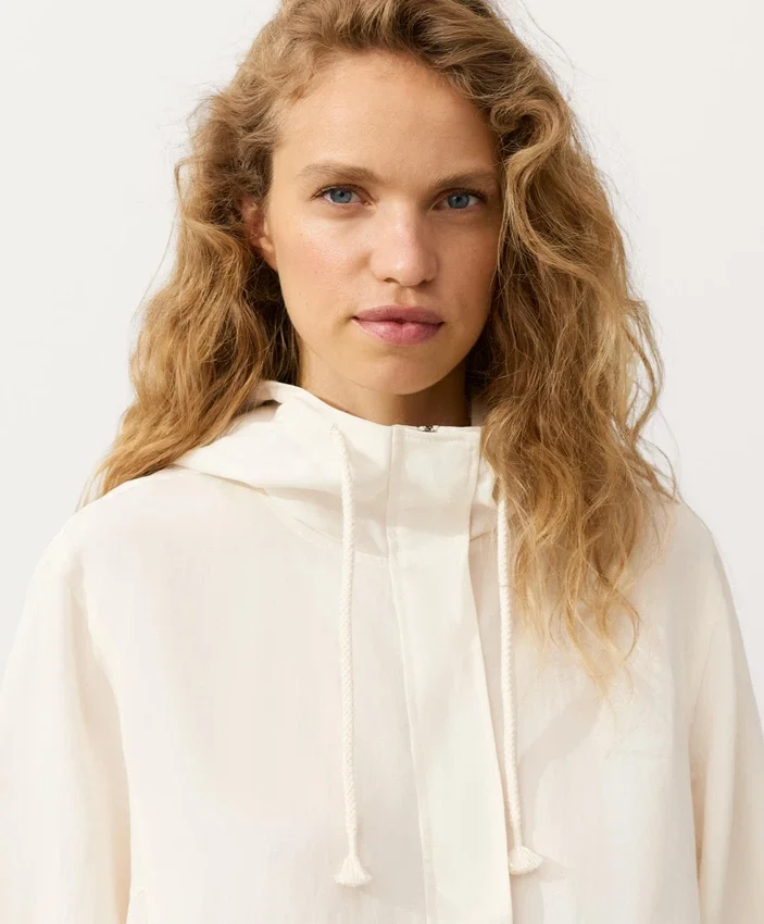 Sweat-shirt à demi-zip avec poche avant, mélange de lyocell et 24 % de lin Sweat-shirt à demi-zip avec poche avant, mélange de lyocell et 24 % de lin