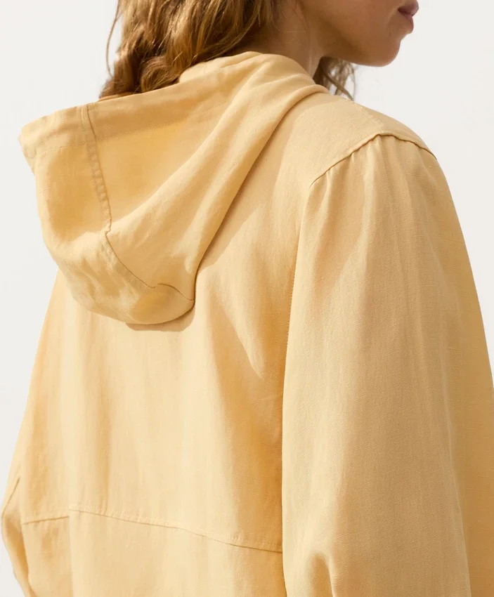 Sweat-shirt à demi-zip avec poche avant, mélange de lyocell et 24 % de lin Sweat-shirt à demi-zip avec poche avant, mélange de lyocell et 24 % de lin