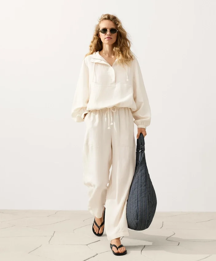 Pantalon droit en mélange de lyocell et 24 % de lin Pantalon droit en mélange de lyocell et 24 % de lin
