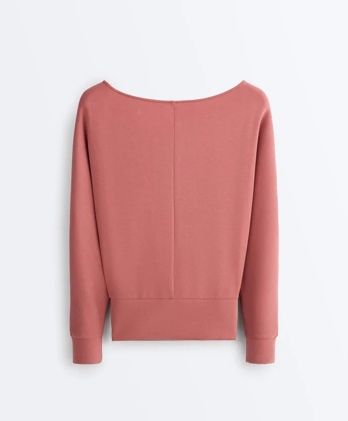 Sweat-shirt en modal Soft Touch au toucher à col bateau Sweat-shirt en modal Soft Touch au toucher à col bateau