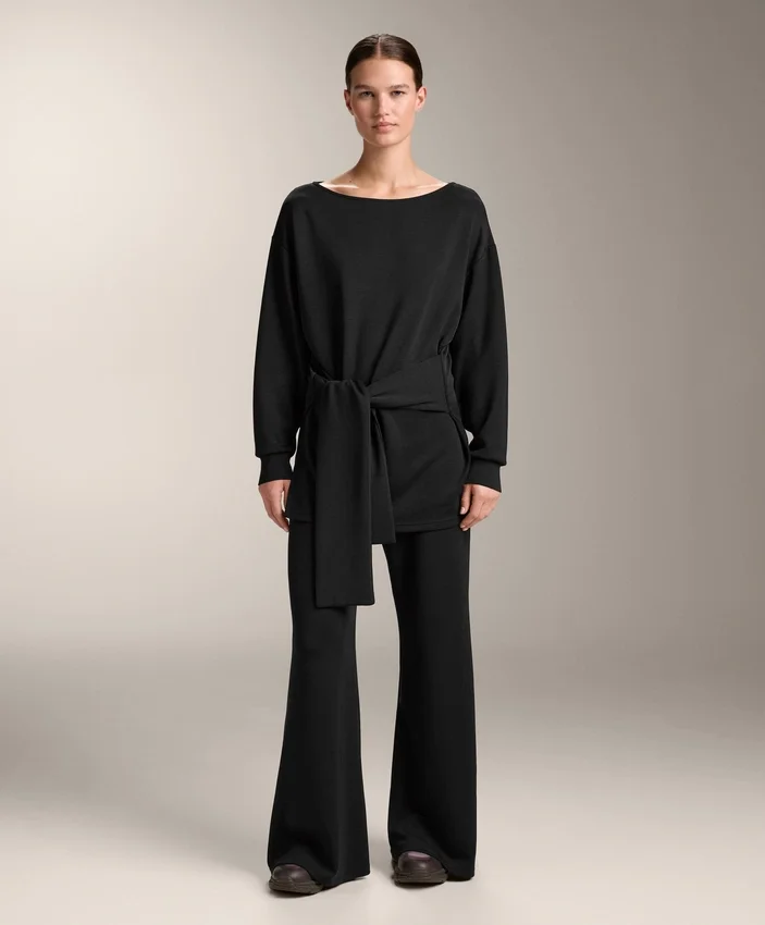 Sweat-shirt long en modal avec traitement Soft Touch au toucher doux avec détail noué Sweat-shirt long en modal avec traitement Soft Touch au toucher doux avec détail noué