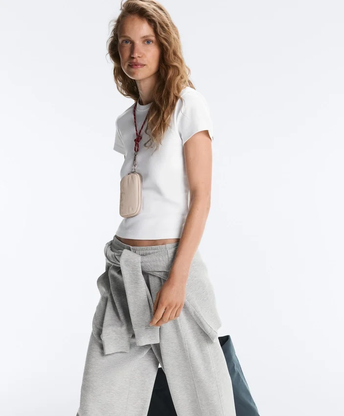 T-shirt ajusté à manches courtes en coton mélangé T-shirt ajusté à manches courtes en coton mélangé