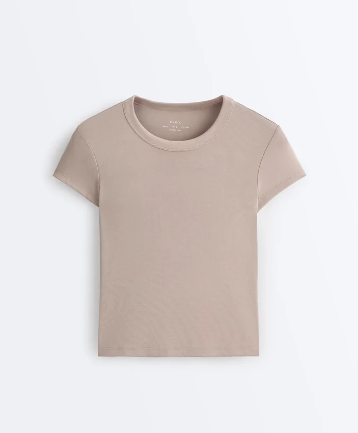 T-shirt ajusté à manches courtes en modal côtelé T-shirt ajusté à manches courtes en modal côtelé