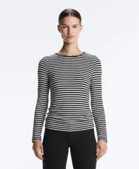 T-shirt ajusté à manches longues rayé