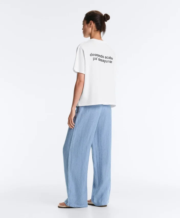 T-shirt ample en mélange de coton avec slogan T-shirt ample en mélange de coton avec slogan