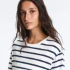 T-shirt ample oversize à manches longues en coton mélangé à rayures T-shirt ample oversize à manches longues en coton mélangé à rayures