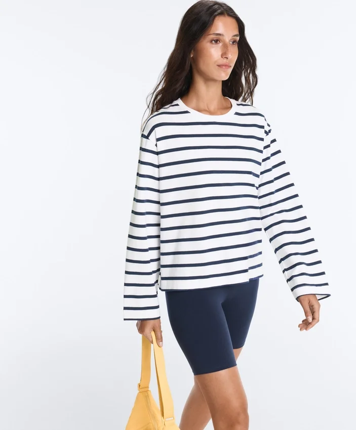 T-shirt ample oversize à manches longues en coton mélangé à rayures T-shirt ample oversize à manches longues en coton mélangé à rayures
