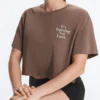 T-shirt court et carré en mélange de coton avec slogan T-shirt court et carré en mélange de coton avec slogan