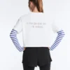 T-shirt court et carré en mélange de coton avec slogan T-shirt court et carré en mélange de coton avec slogan