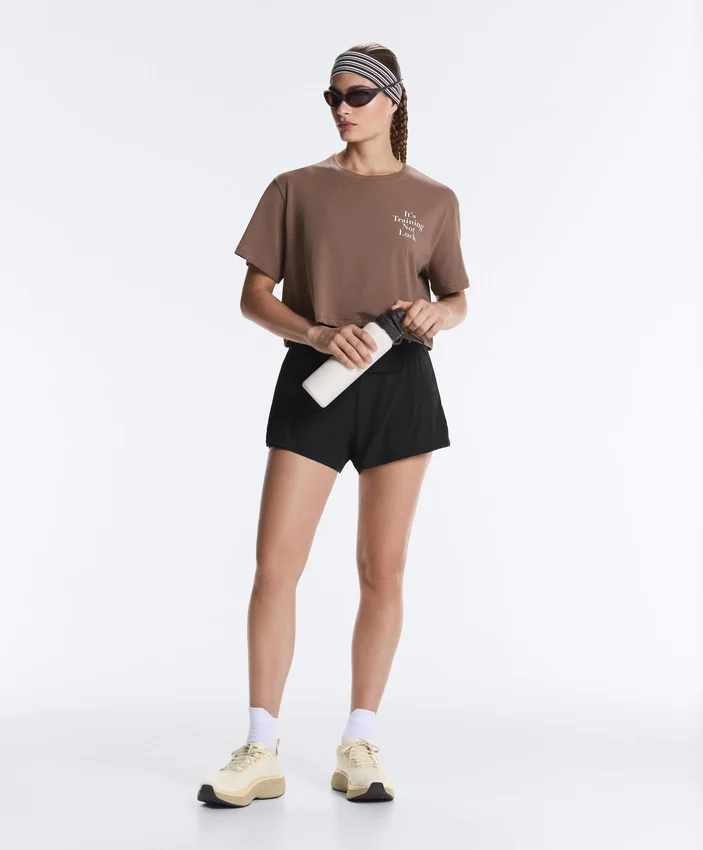 T-shirt court et carré en mélange de coton avec slogan T-shirt court et carré en mélange de coton avec slogan