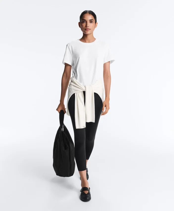 T-shirt à manches courtes en mélange de coton, coupe classique T-shirt à manches courtes en mélange de coton, coupe classique