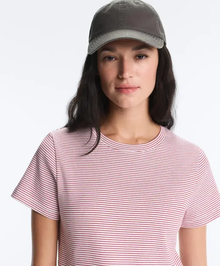T-shirt à manches courtes en mélange de coton à rayures, coupe classique T-shirt à manches courtes en mélange de coton à rayures, coupe classique