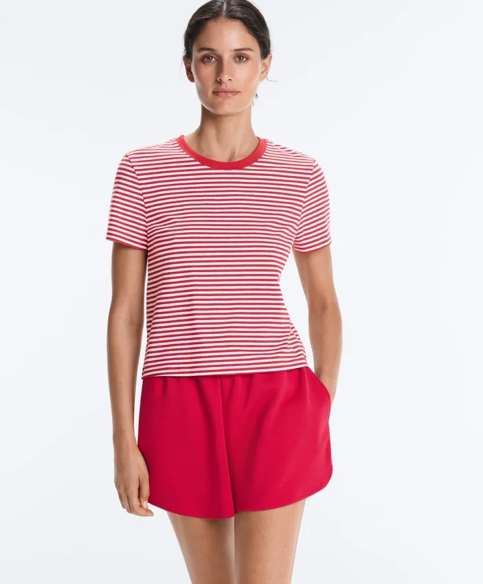T-shirt à manches courtes en mélange de coton à rayures, coupe classique T-shirt à manches courtes en mélange de coton à rayures, coupe classique