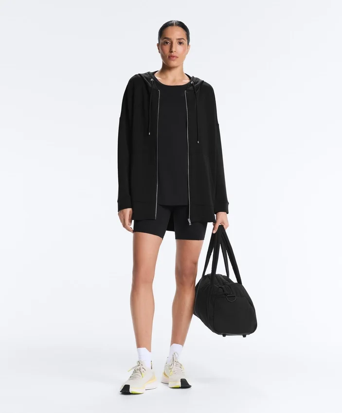 T-shirt à manches courtes en mélange de modal avec ourlet arrondi dans le dos T-shirt à manches courtes en mélange de modal avec ourlet arrondi dans le dos