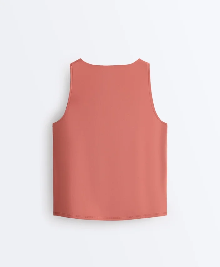 T-shirt sans manches Comfortlux à encolure croisée T-shirt sans manches Comfortlux à encolure croisée