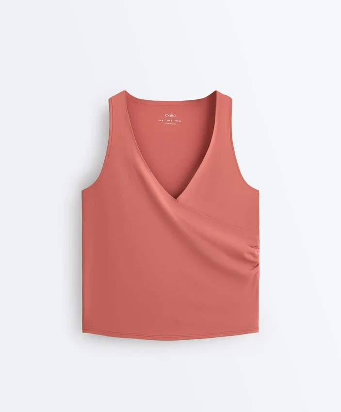 T-shirt sans manches Comfortlux à encolure croisée T-shirt sans manches Comfortlux à encolure croisée