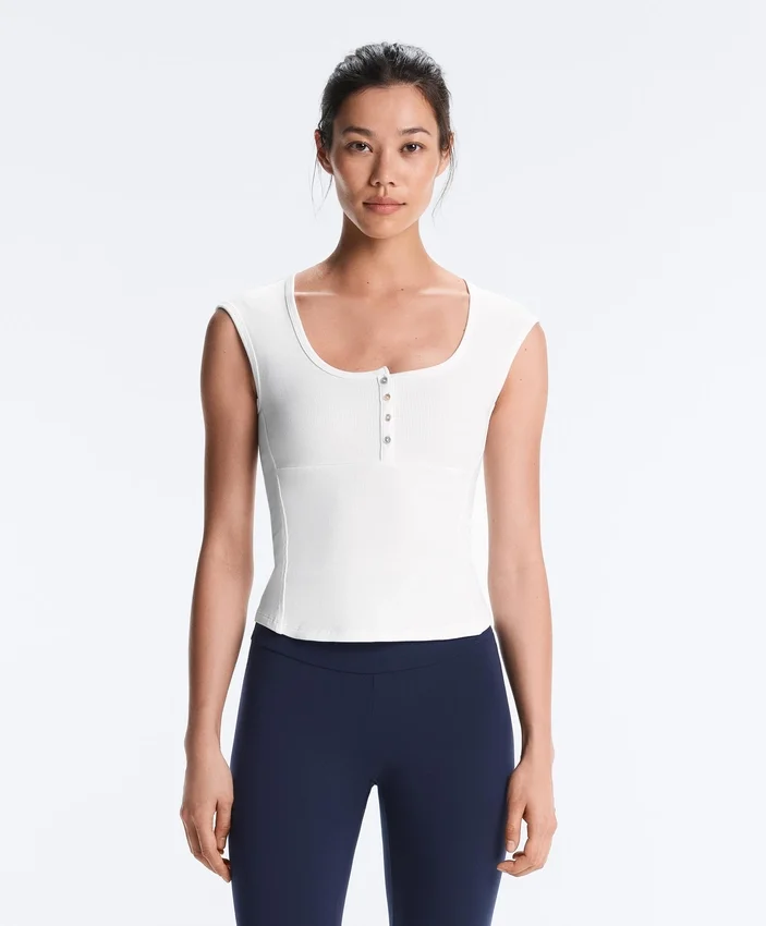 T-shirt sans manches en jersey côtelé avec boutons en coton et modal T-shirt sans manches en jersey côtelé avec boutons en coton et modal